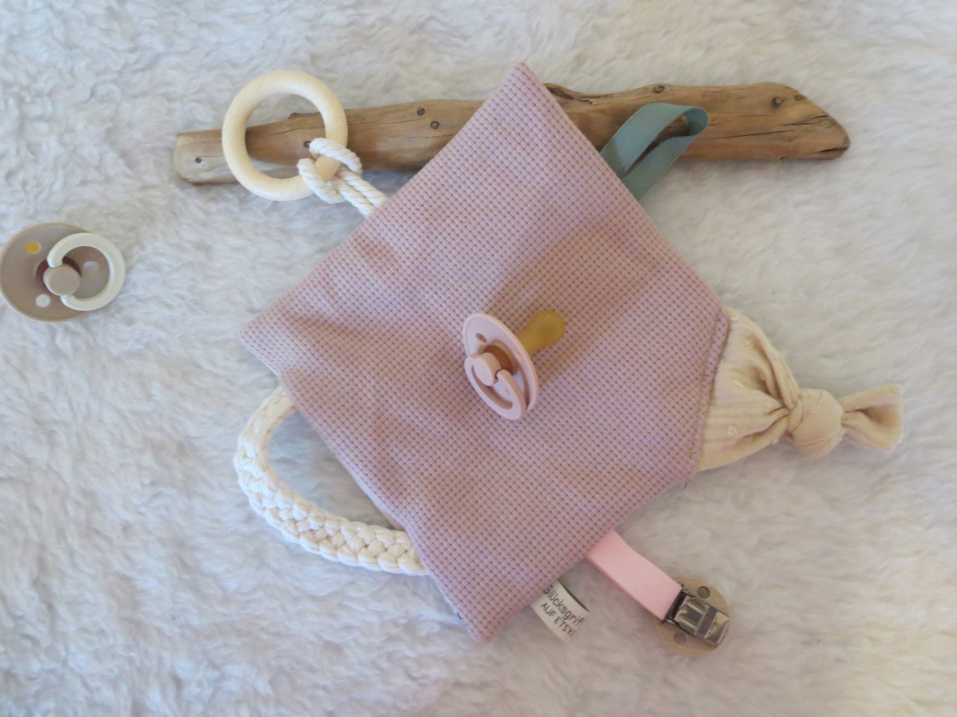 Knistertuch Waldtiere weiß - Waffeljersey rosa