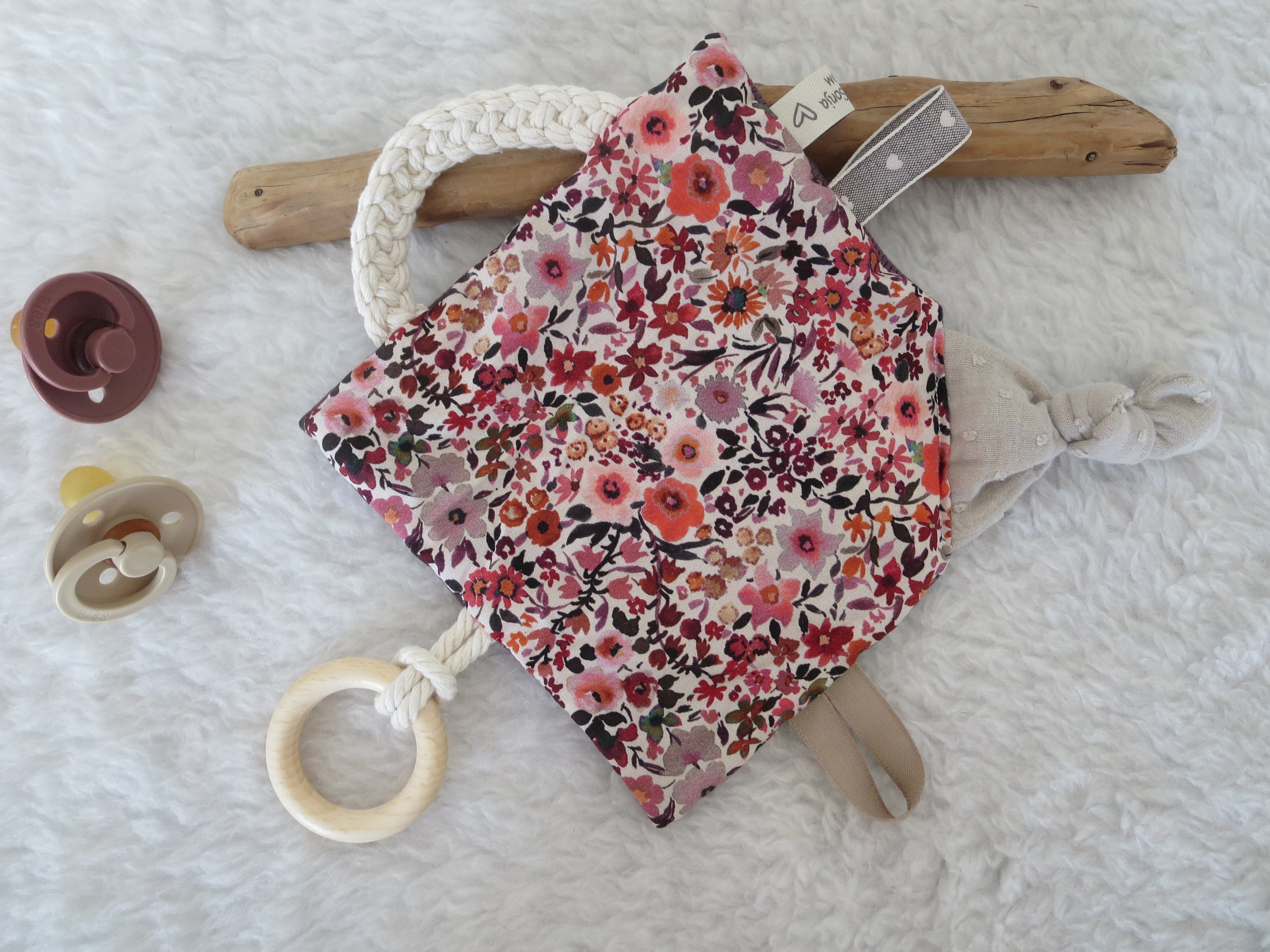 Knistertuch Mille Fleure - Waffeljersey rosa, Musselin beige